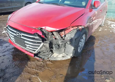 2017 Hyundai Elantra Se from USA, damaged, VIN 5NPD74LFXHH065537